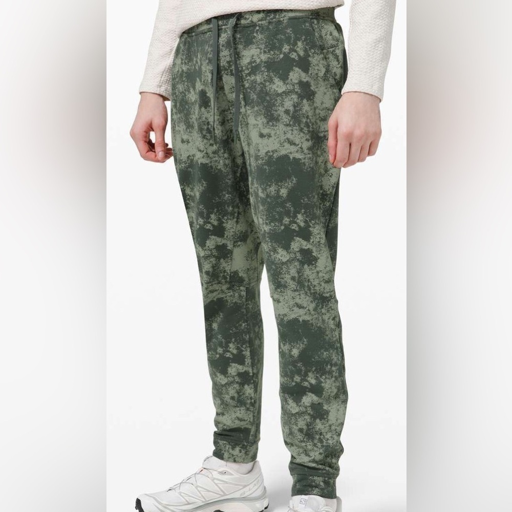 Lululemon City Sweat Joggers in Astral Smoked Spruce Green Fern